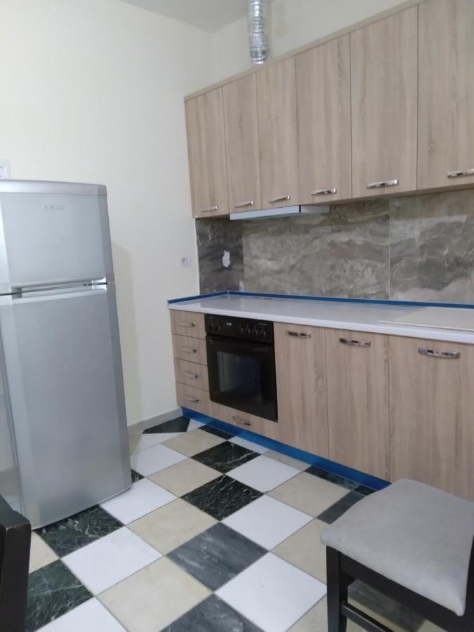 Apartment Bajovah & Restaurant Tirana